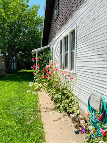 211 N 100 E, Roosevelt, UT 84066